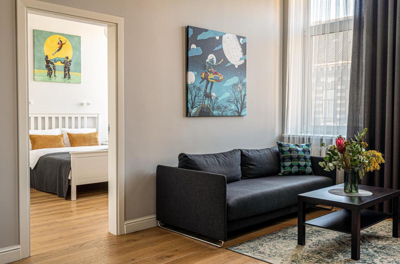 Beautiful Apartment In The Heart Of Kaunas Exterior photo